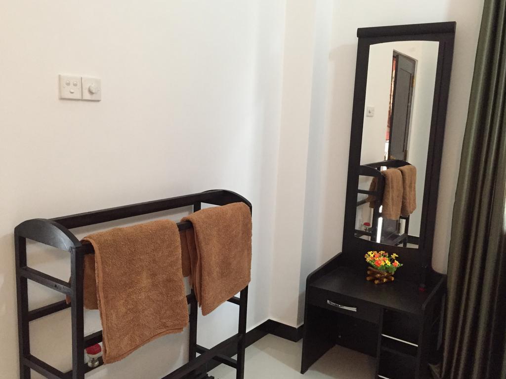Apna Homestay Apartments Унаватуна Экстерьер фото