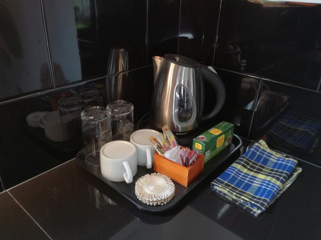 Apna Homestay Apartments Унаватуна Экстерьер фото