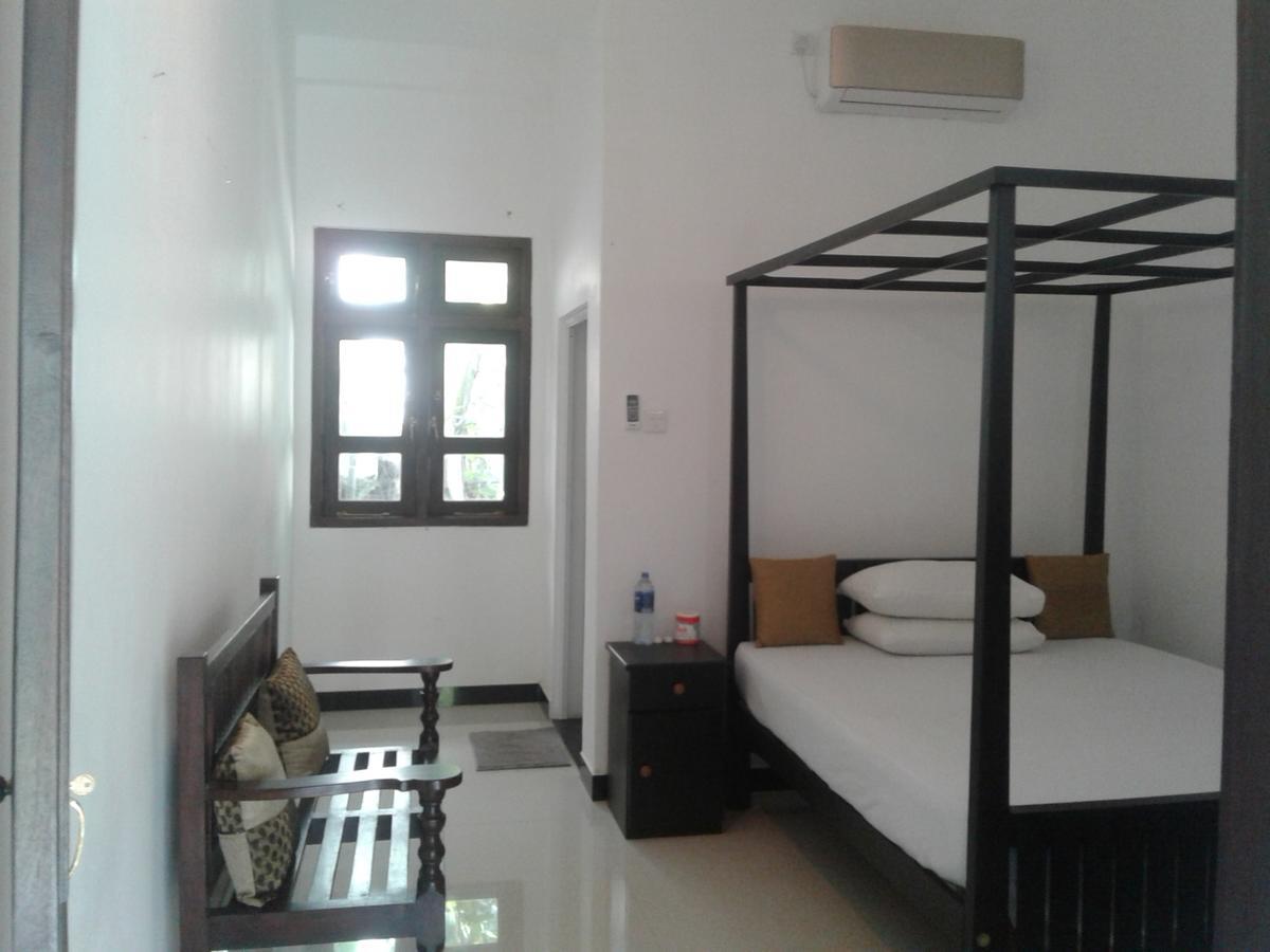 Apna Homestay Apartments Унаватуна Экстерьер фото