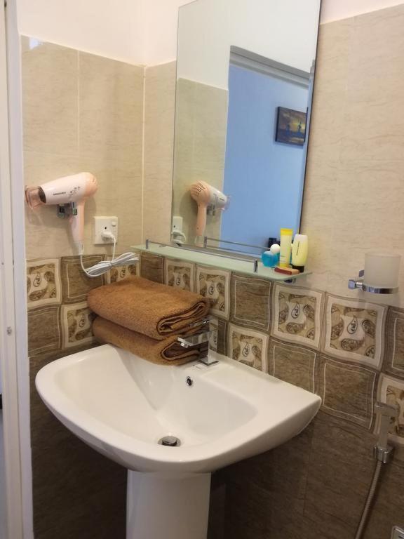 Apna Homestay Apartments Унаватуна Экстерьер фото
