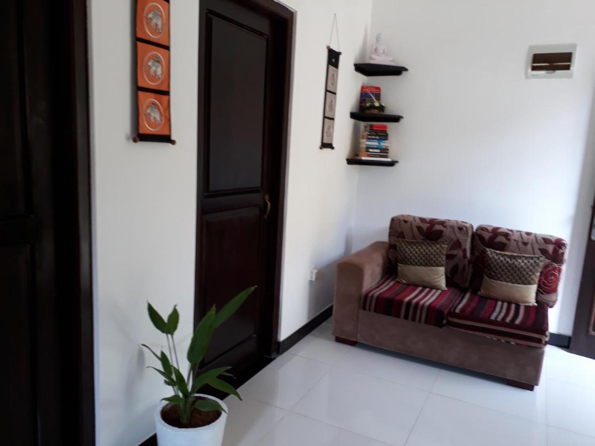 Apna Homestay Apartments Унаватуна Экстерьер фото