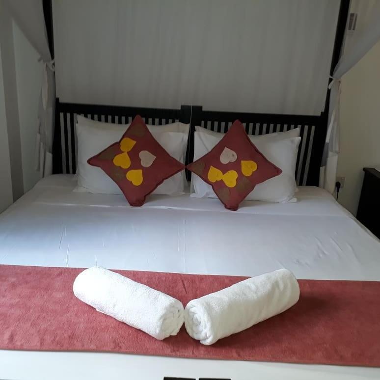 Apna Homestay Apartments Унаватуна Экстерьер фото